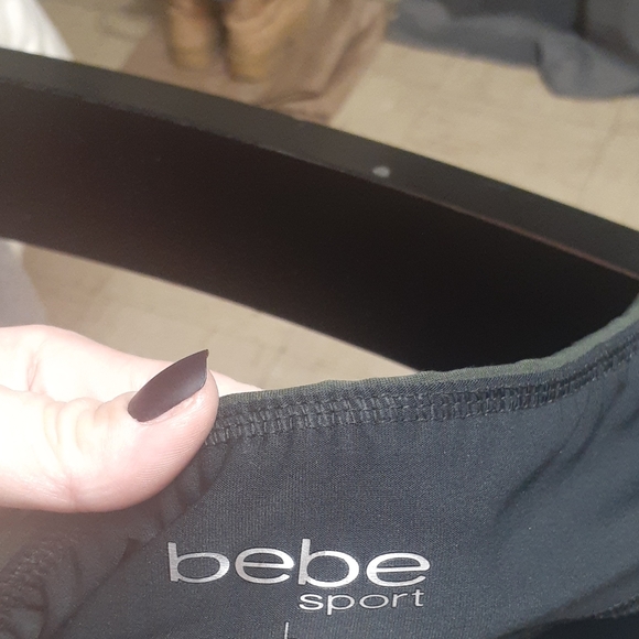 Bebe capris - Picture 4 of 4